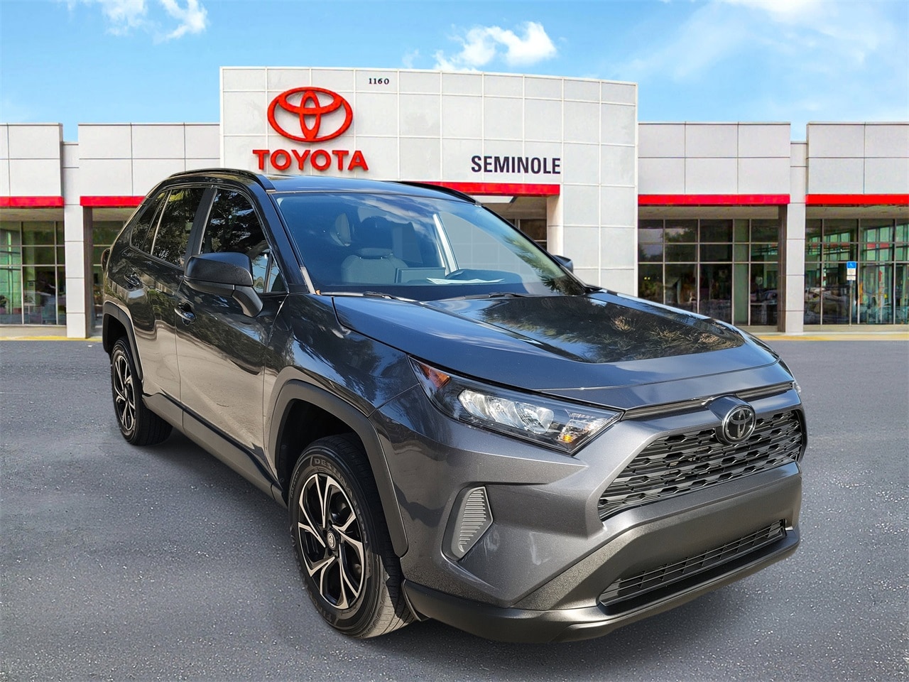 Used 2021 Toyota RAV4 LE with VIN 2T3H1RFVXMC122715 for sale in Kansas City