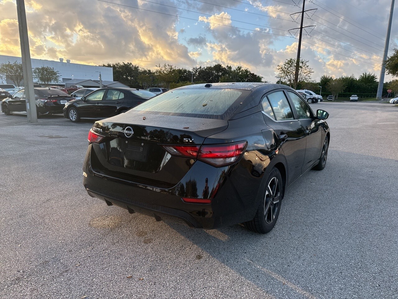 2024 Nissan Sentra SV photo 3