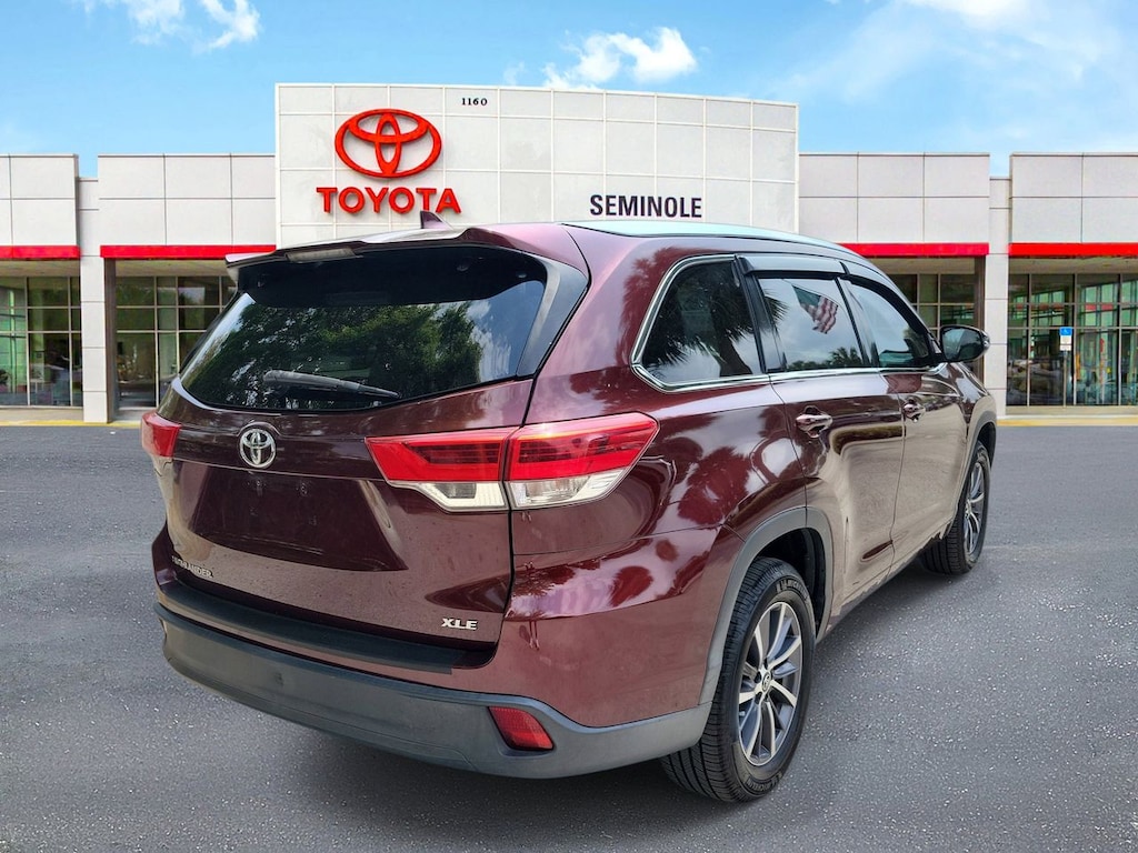 Used 2017 Toyota Highlander XLE SUV