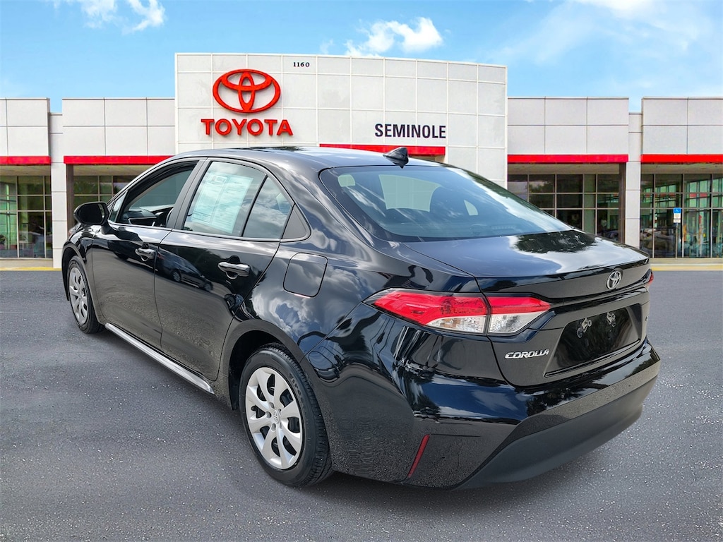 Used 2024 Toyota Corolla LE Sedan