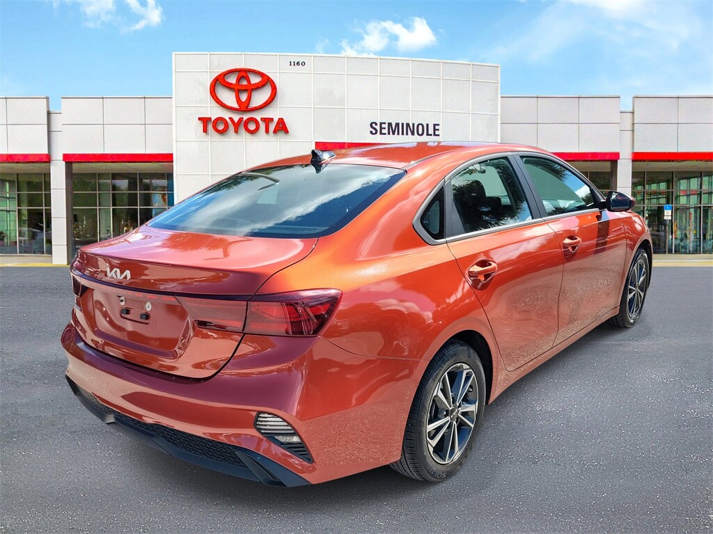 Used 2024 Kia Forte LXS Sedan