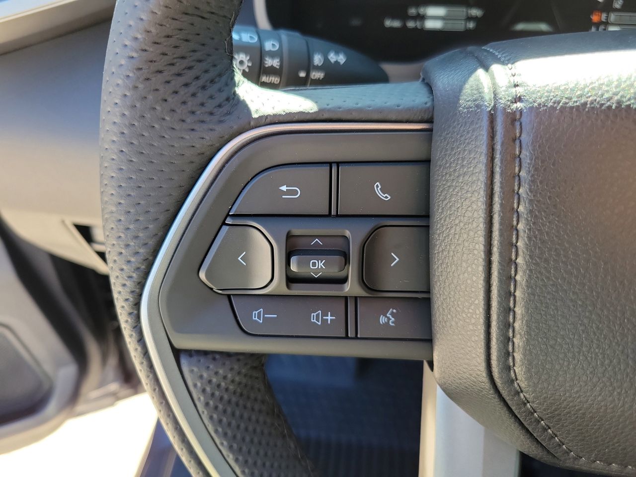 2026 Toyota Tundra Limited - Photo 19
