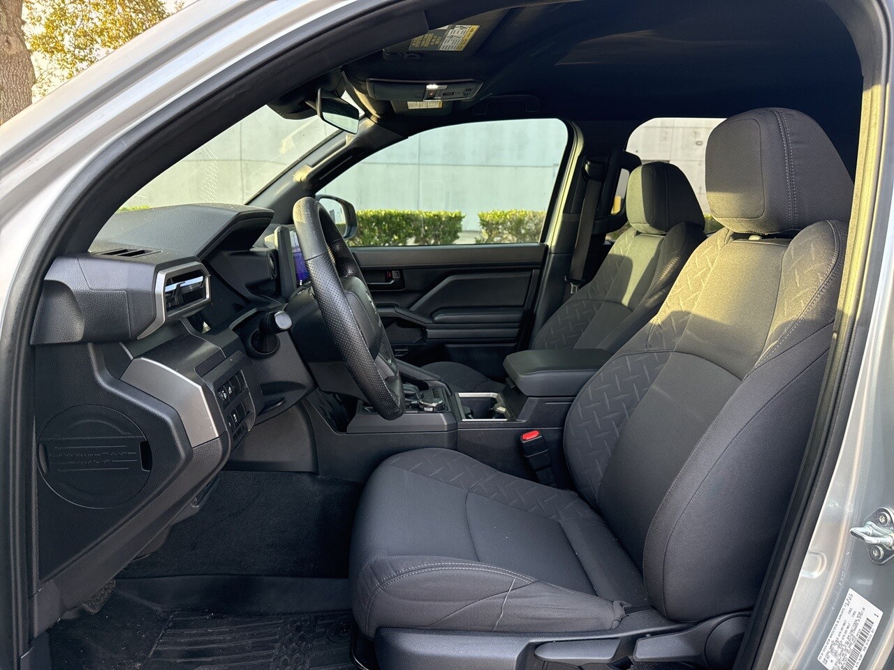 2024 Toyota Tacoma SR5 photo 4
