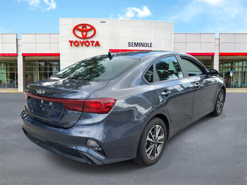 Used 2024 Kia Forte LXS Sedan