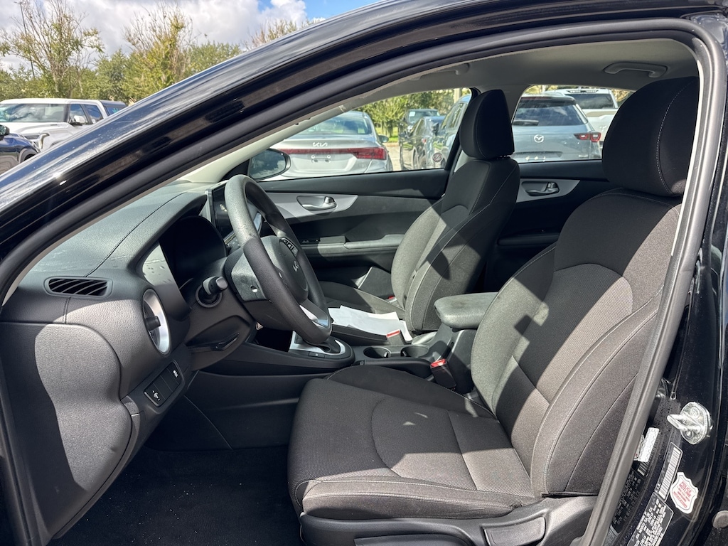 Used 2024 Kia Forte LXS Sedan