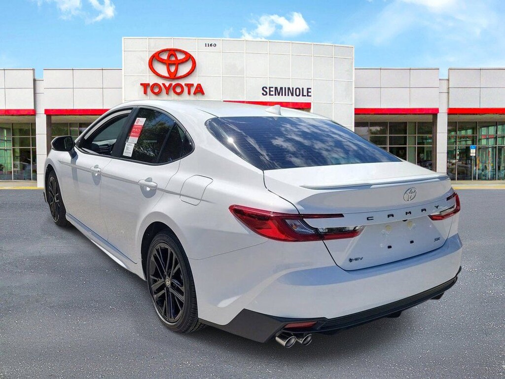 New 2026 Toyota Camry SE Sedan
