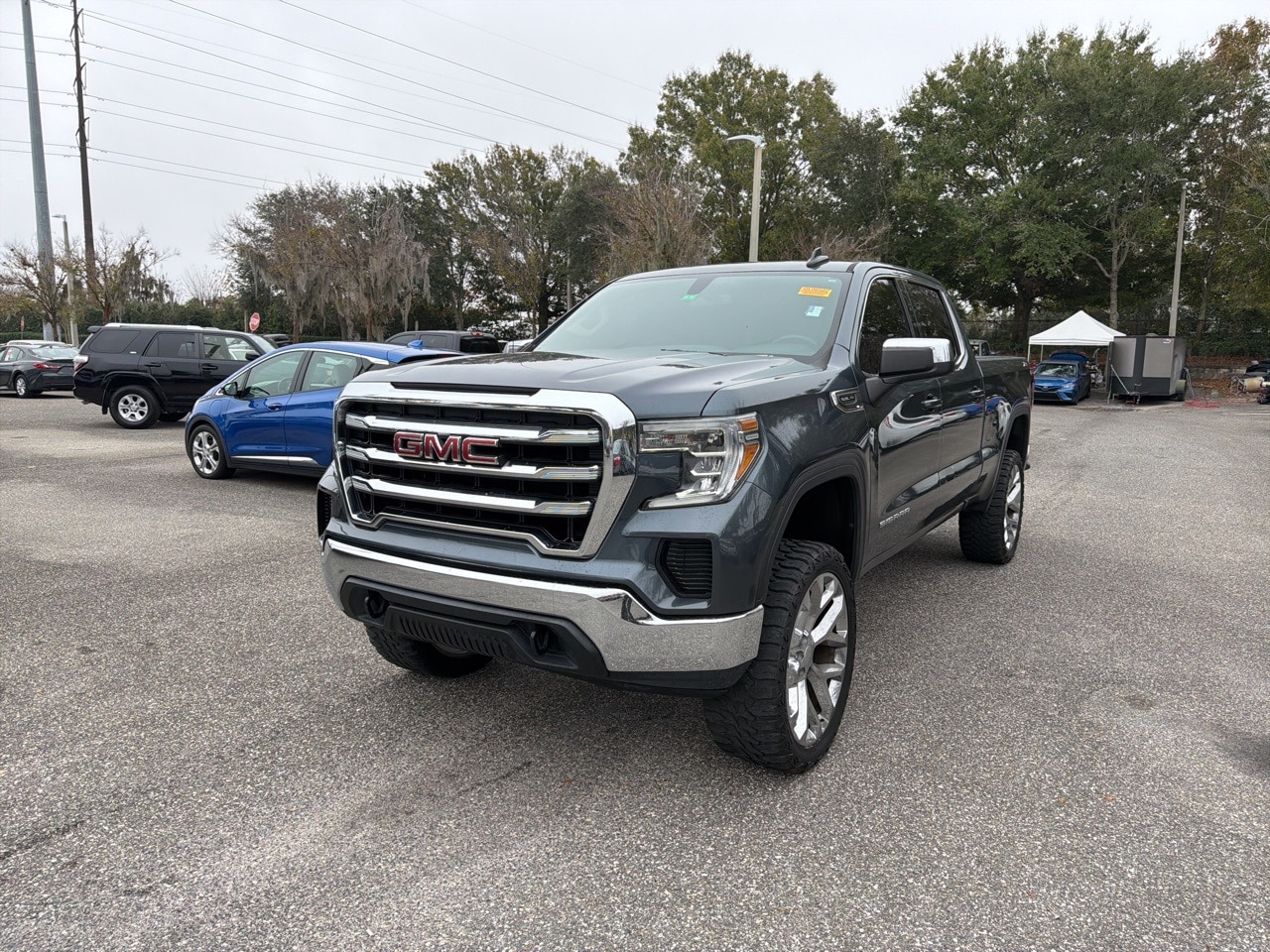 2019 GMC Sierra 1500 SLE's photo