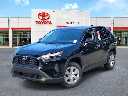 2025 Toyota RAV4 LE SUV