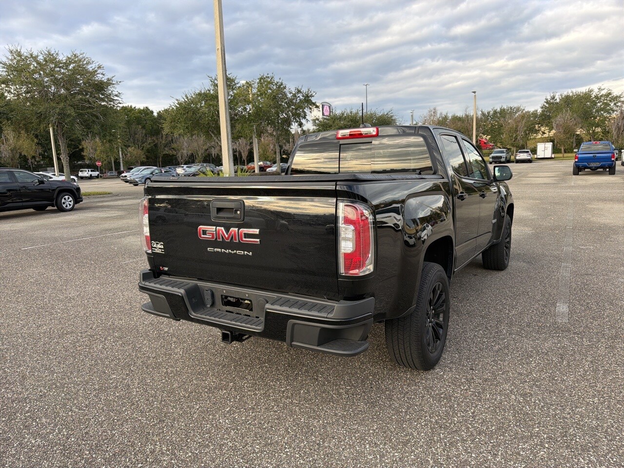 2022 Gmc Canyon Elevation photo 3