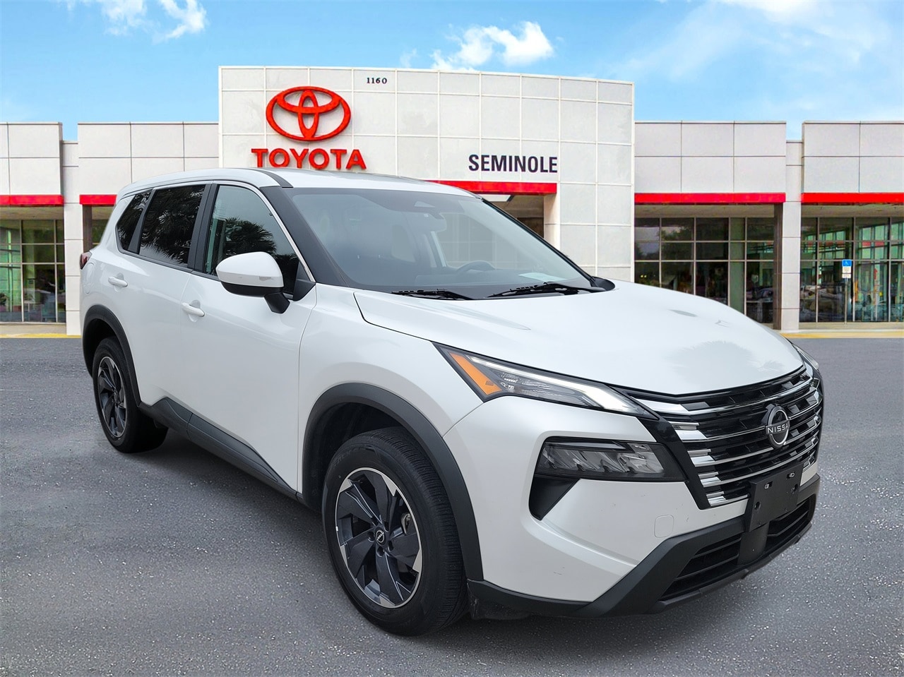 Used 2024 Nissan Rogue SV with VIN 5N1BT3BA2RC693541 for sale in Sanford, FL