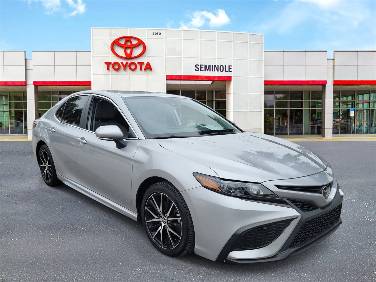 Used 2023 Toyota Camry SE with VIN 4T1G11AK7PU102623 for sale in Sanford, FL