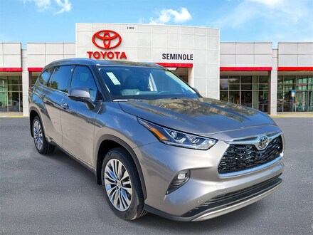 2026 Toyota Highlander Hybrid Platinum SUV