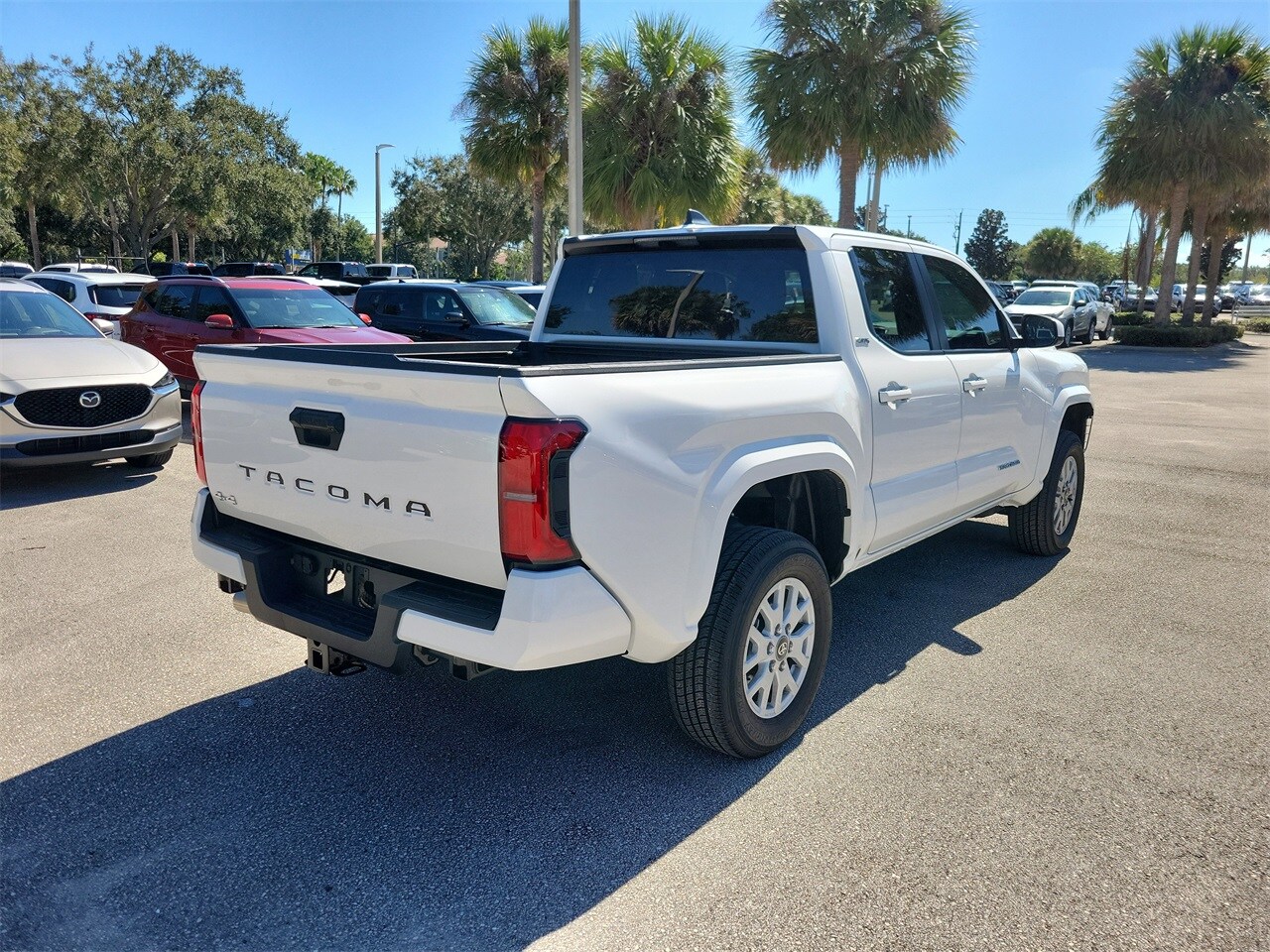 2024 Toyota Tacoma SR5 photo 3