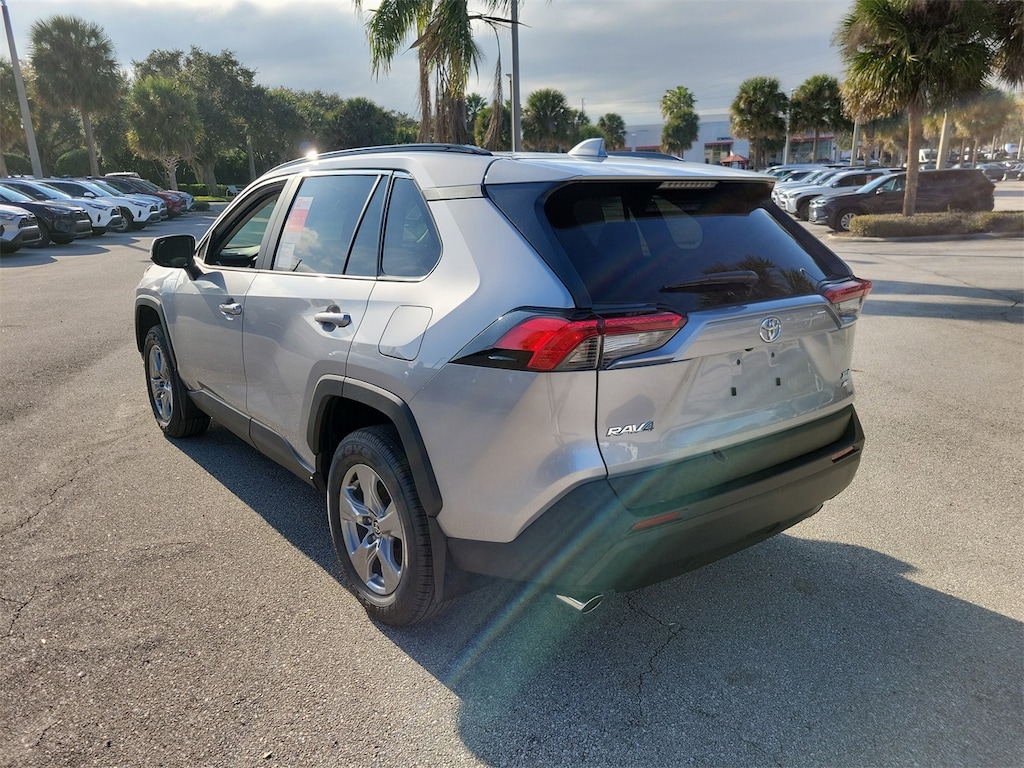 New 2025 Toyota RAV4 XLE SUV