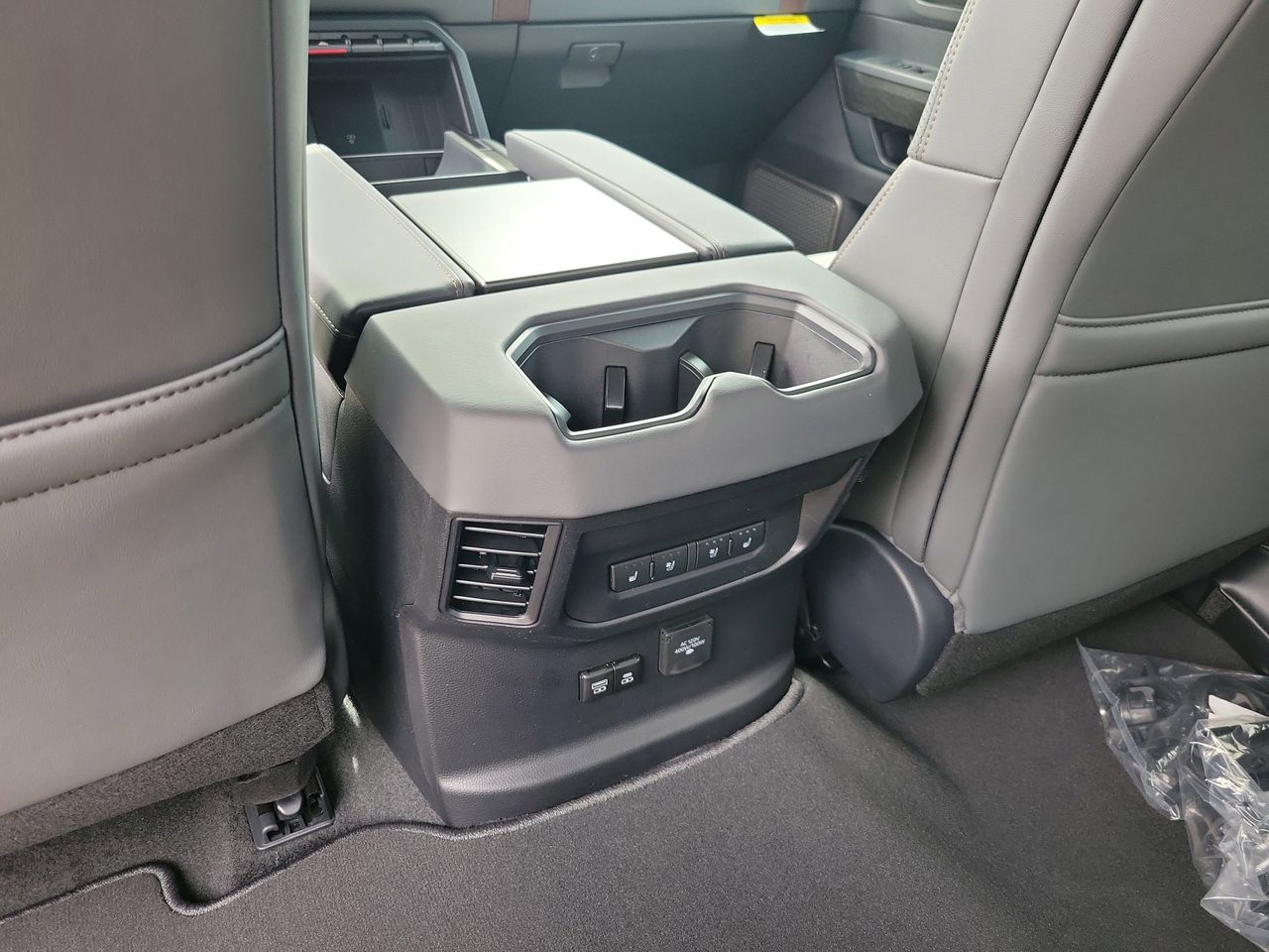 2026 Toyota Tundra Capstone - Photo 12