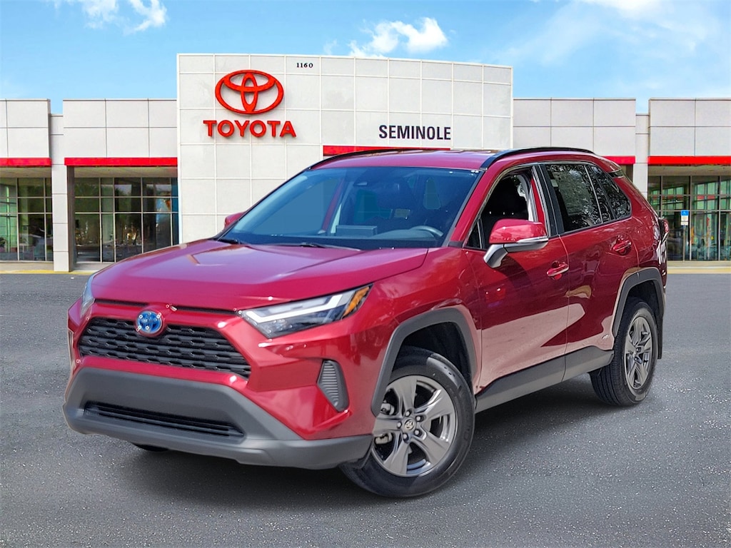 Used 2024 Toyota RAV4 Hybrid XLE SUV