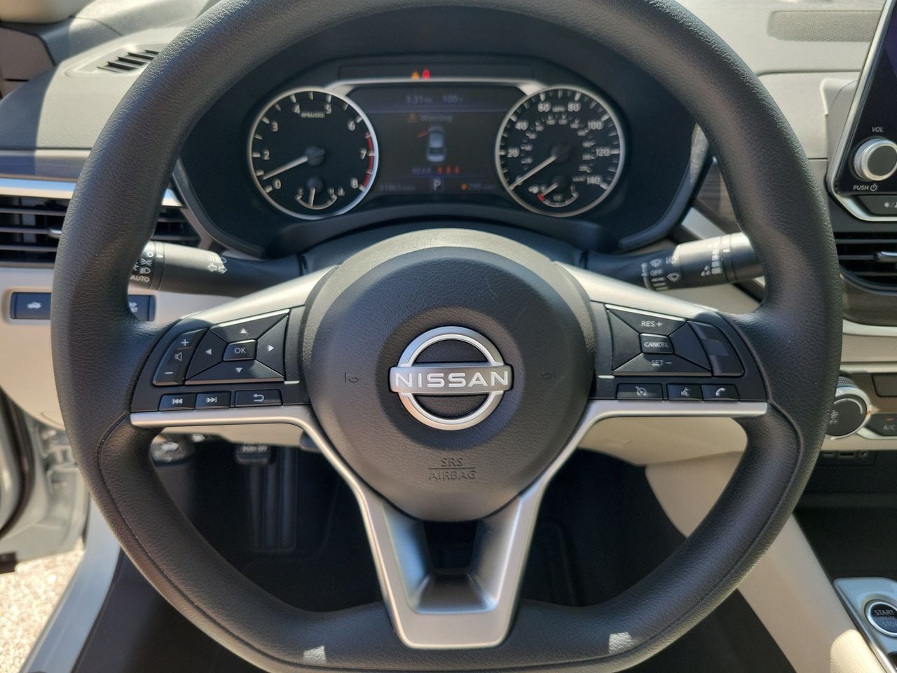 2025 Nissan Altima SV - Photo 17
