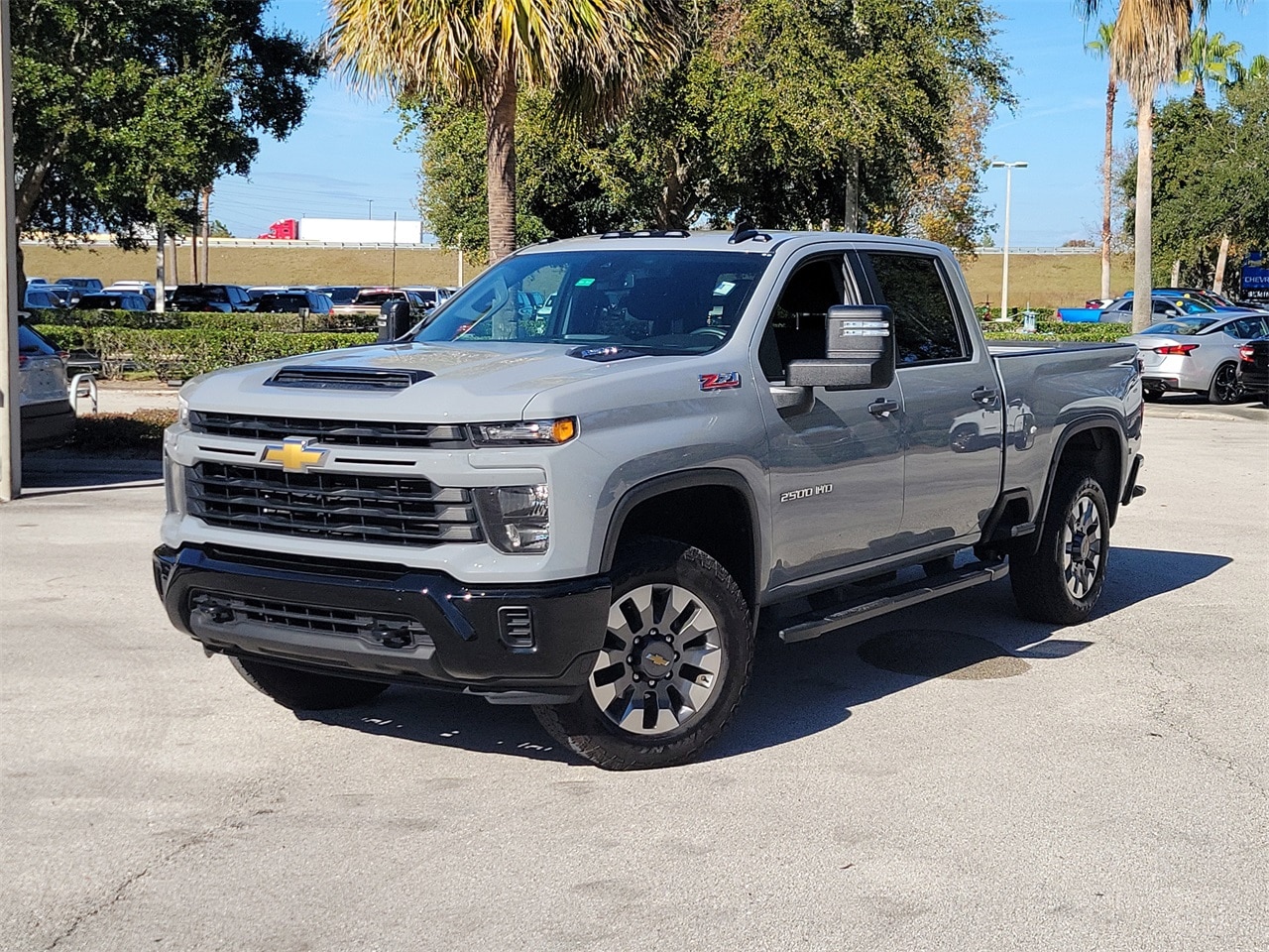 2024 Chevrolet Silverado HD Custom's photo