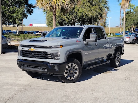 2024 Chevrolet Silverado 2500HD Custom Truck