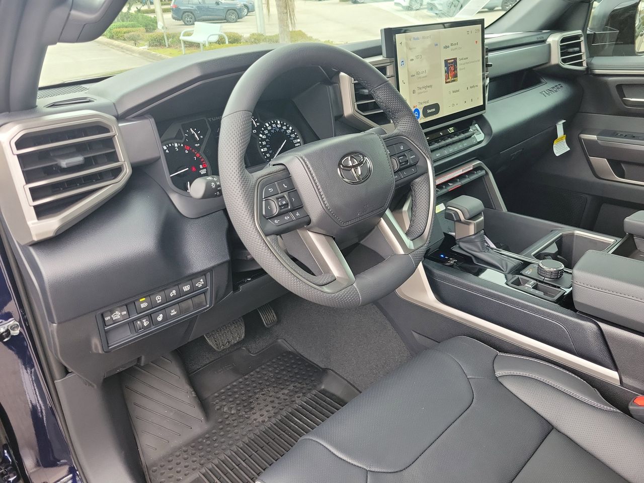 2026 Toyota Tundra SR5 - Photo 15