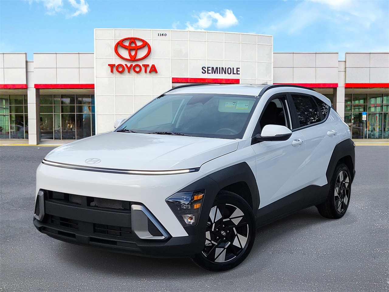 2025 Hyundai Kona SEL's photo