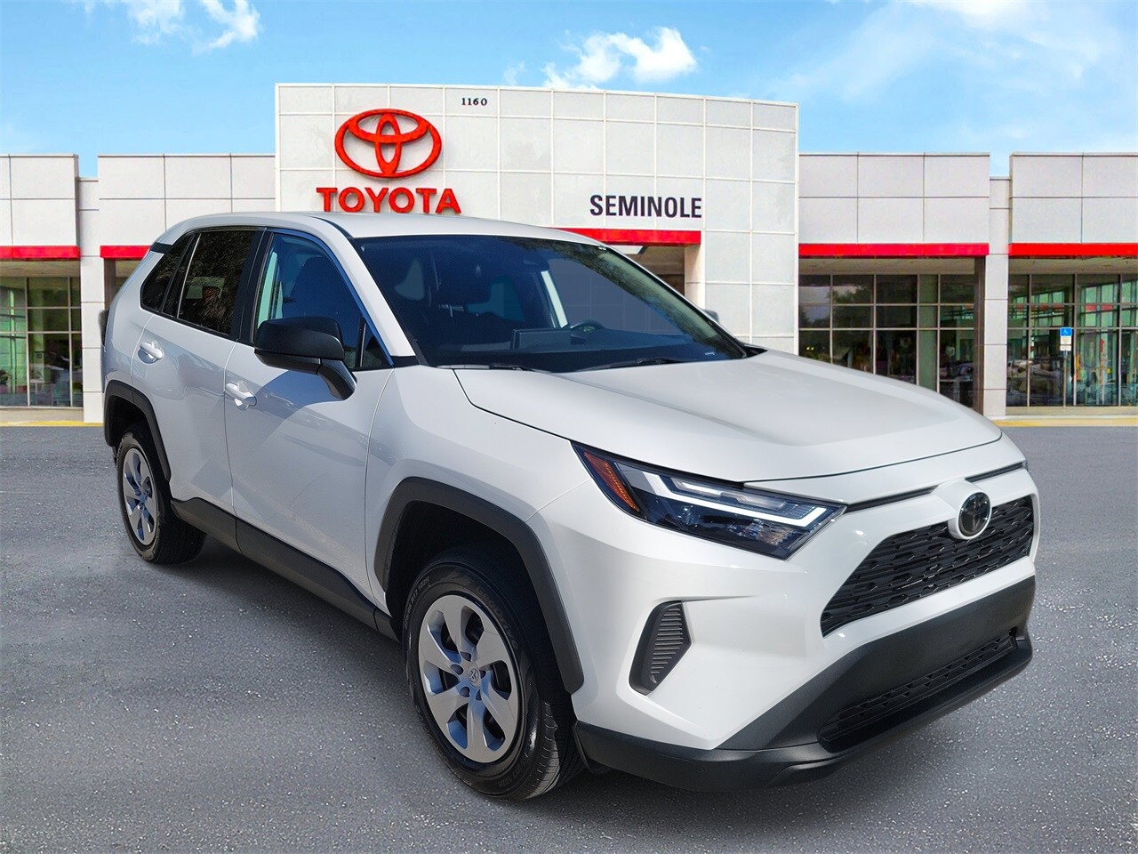 2024 Toyota RAV4 LE photo 2