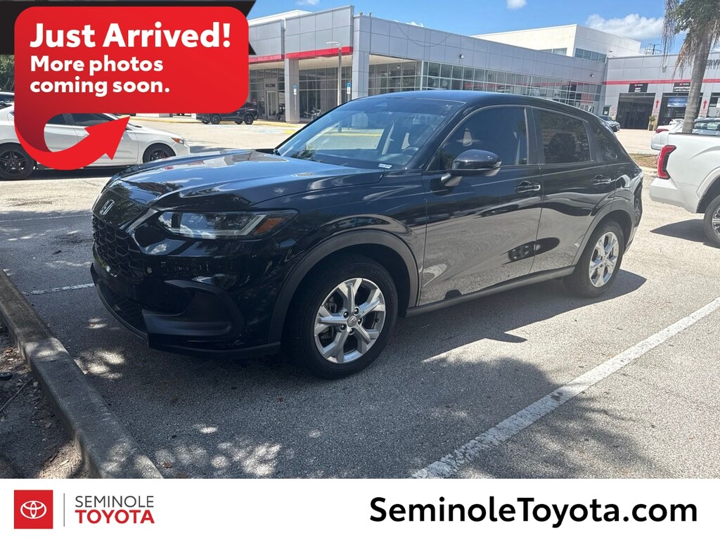 Used 2023 Honda HR-V LX SUV