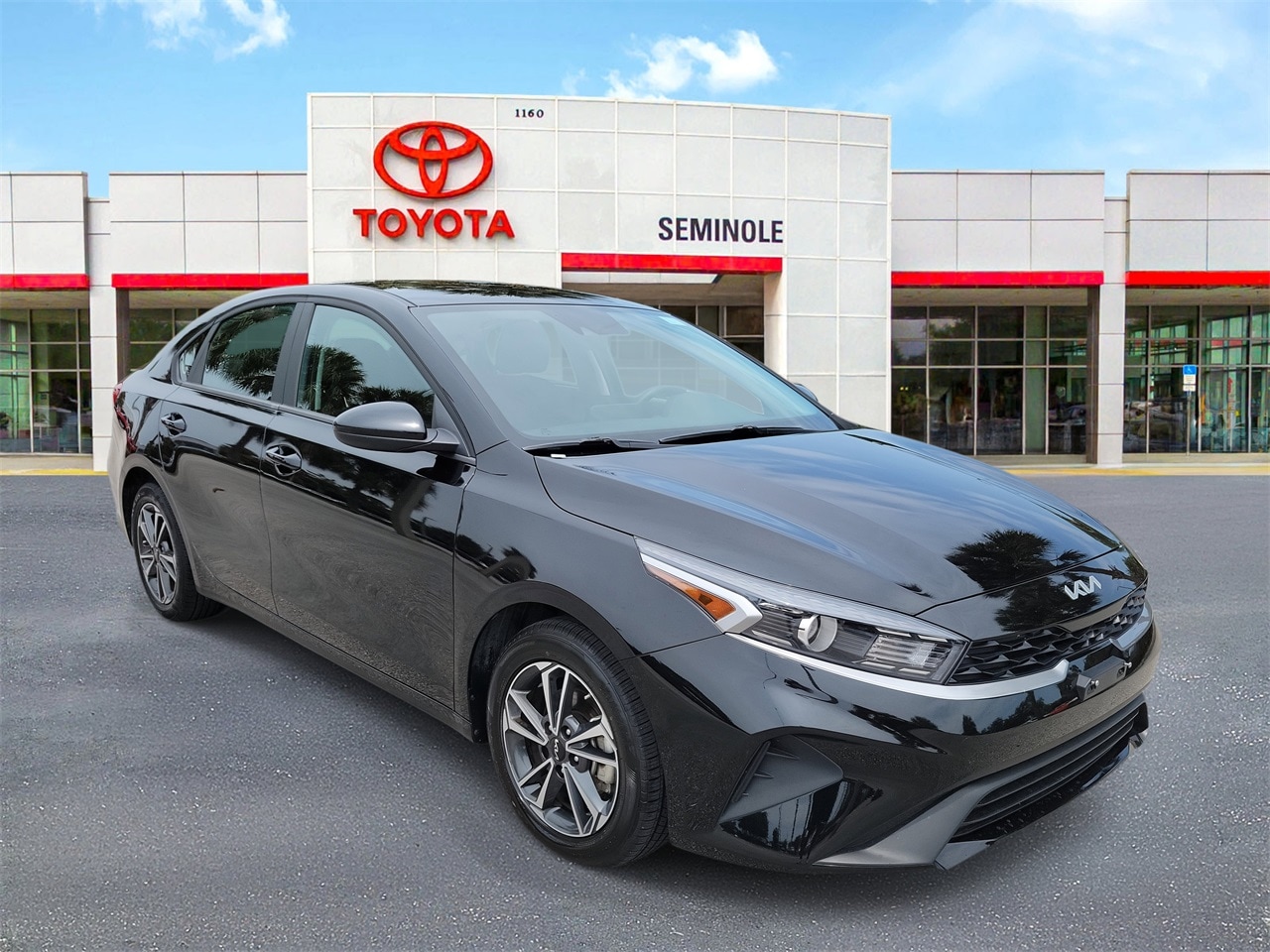 Used 2024 Kia Forte LXS with VIN 3KPF24AD6RE807463 for sale in Sanford, FL