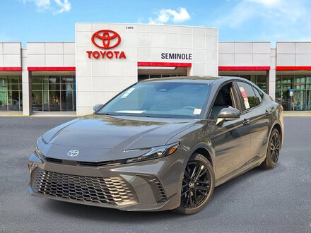 2026 Toyota Camry SE Sedan