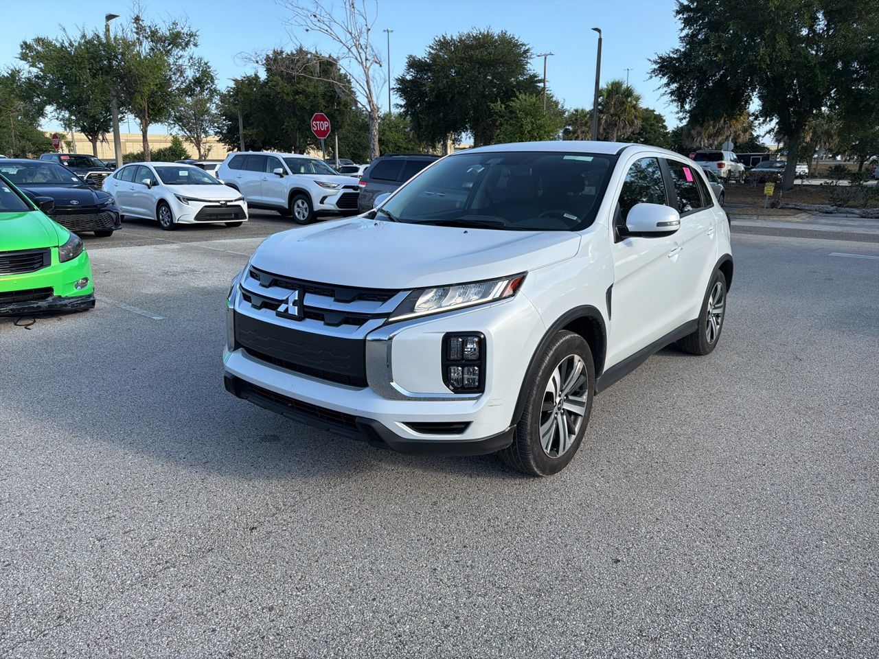 2025 Mitsubishi Outlander Sport 2.0 SE AWC CVT's photo