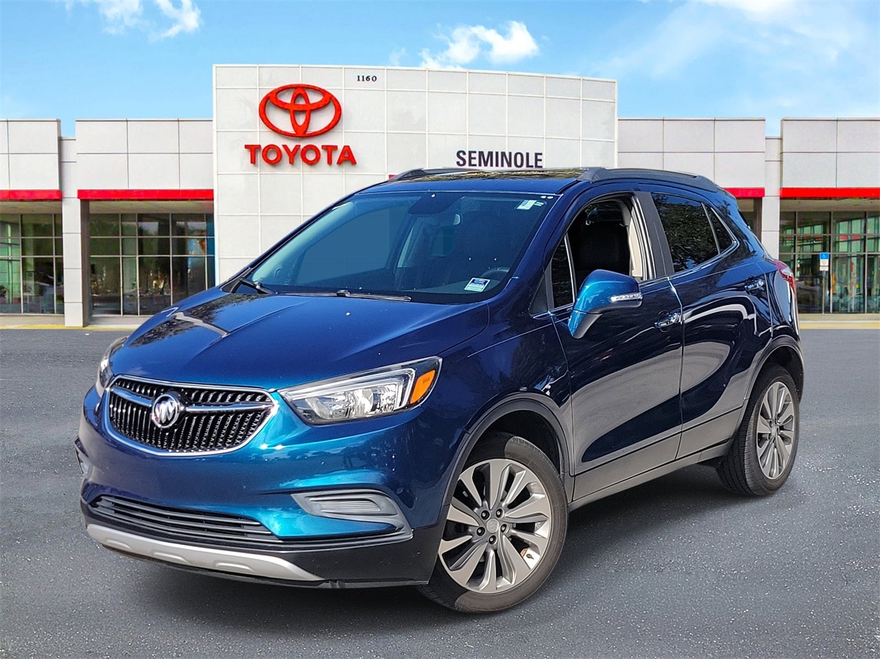 2019 Buick Encore Preferred's photo