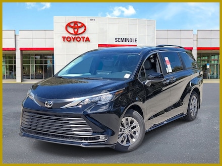 2026 Toyota Sienna XLE 8 Passenger Van Passenger Van