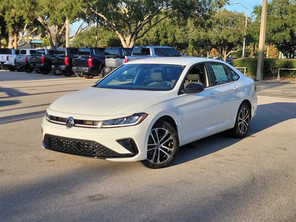 Used 2025 Volkswagen Jetta 1.5T Sport Sedan