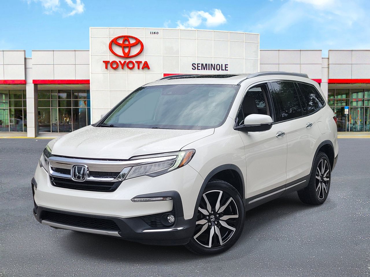 2019 Honda Pilot 4WD Elite's photo