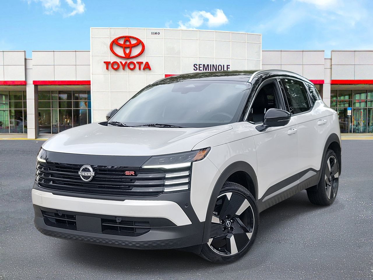 2025 Nissan Kicks SR