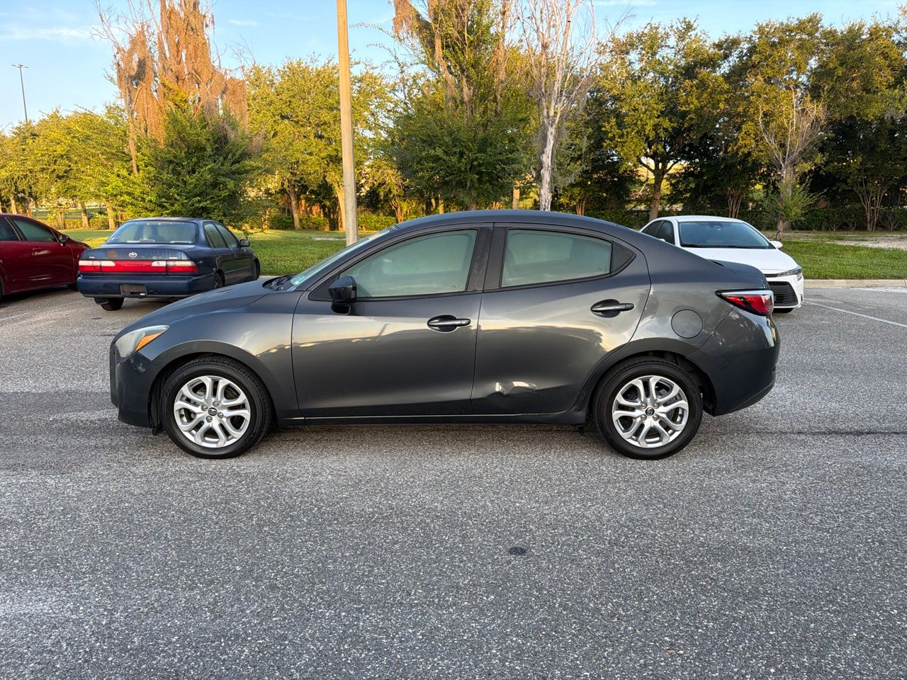 Used 2018 Toyota Yaris iA Base with VIN 3MYDLBYV9JY308202 for sale in Sanford, FL
