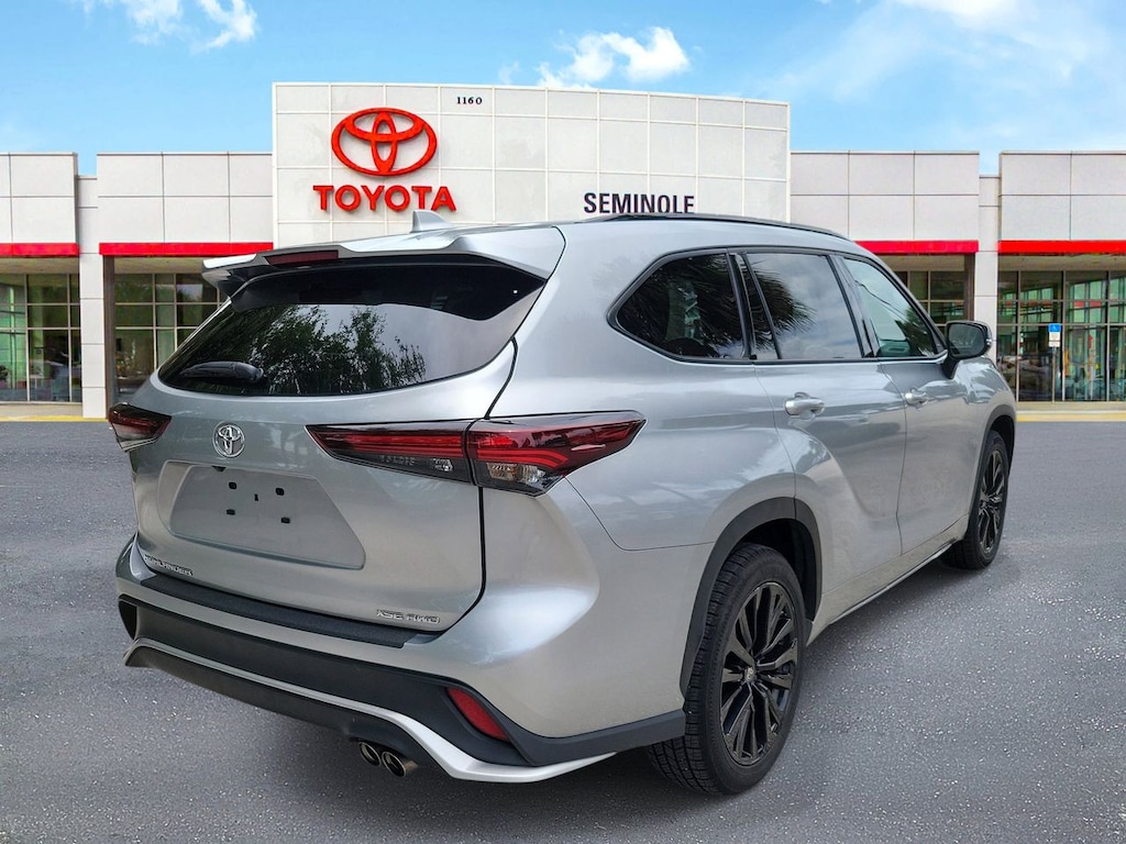 Used 2025 Toyota Highlander XSE SUV