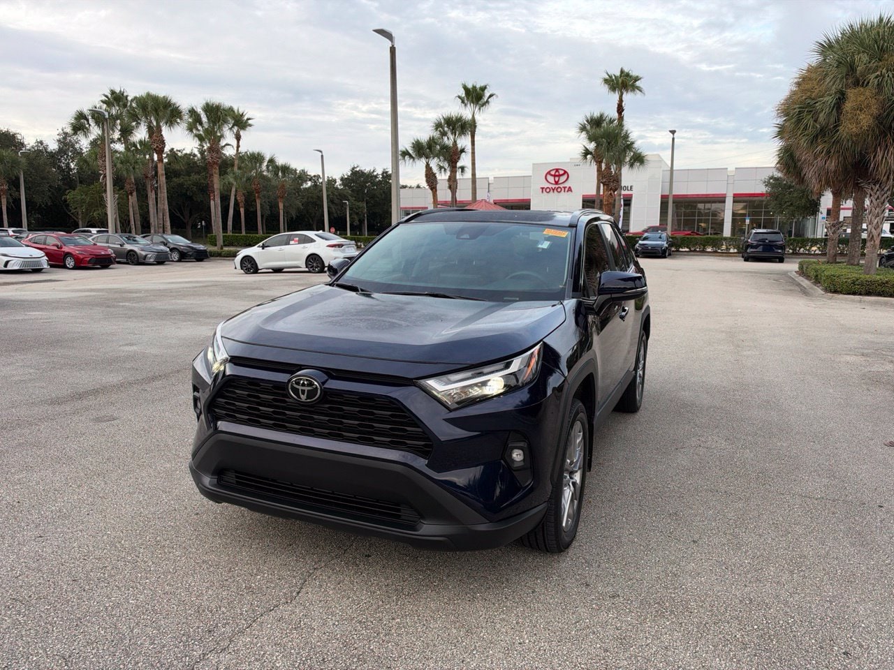 Blueprint 2025 Toyota RAV4 SUV / Crossover Front-Wheel Drive 8-Speed Automatic