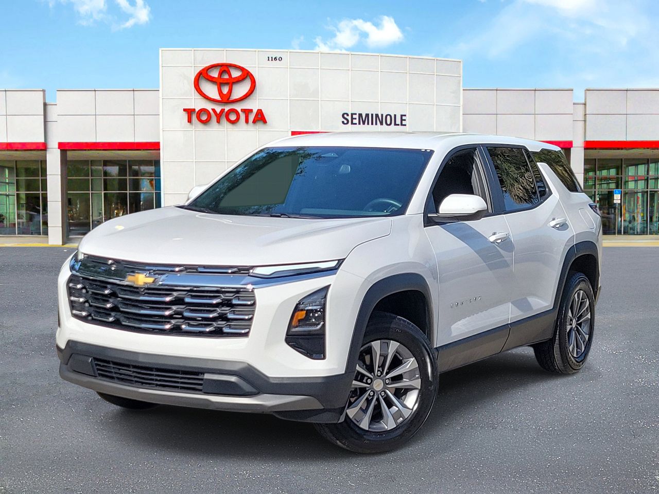 2026 Chevrolet Equinox LT 1.5T's photo
