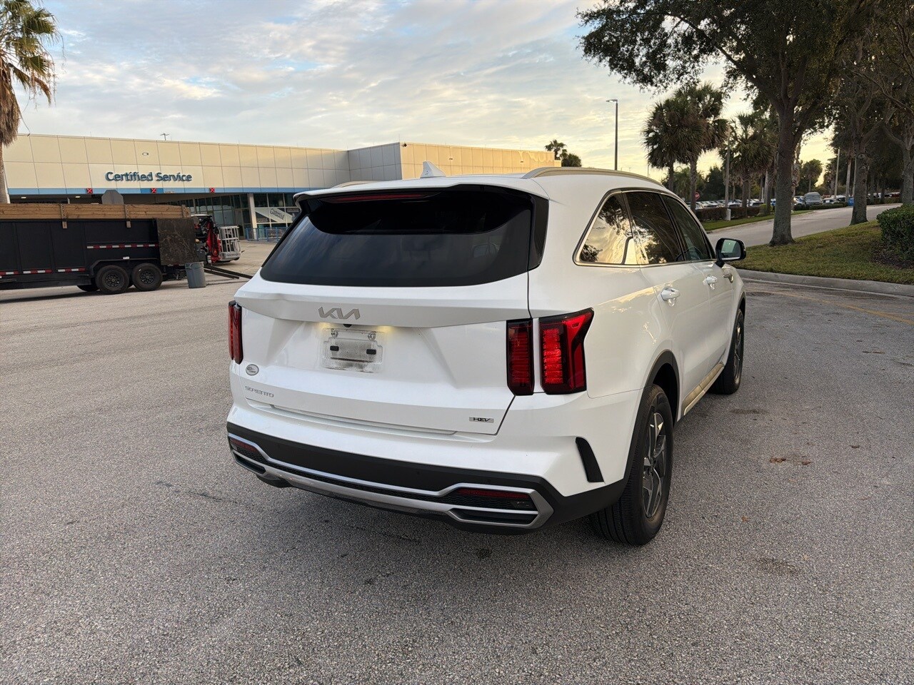 2023 Kia Sorento Hybrid EX photo 3