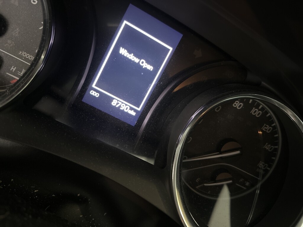 Used 2020 Toyota Camry SE Sedan