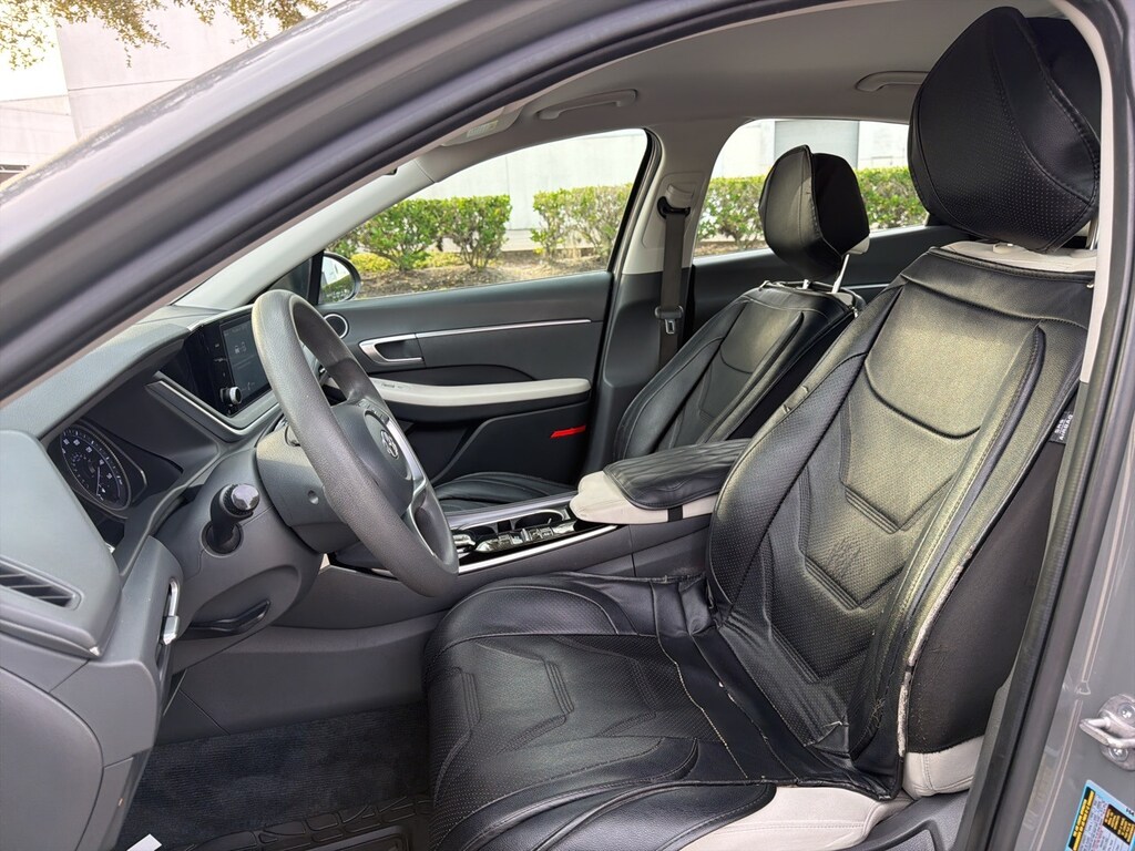 Used 2023 Hyundai Sonata SE Sedan