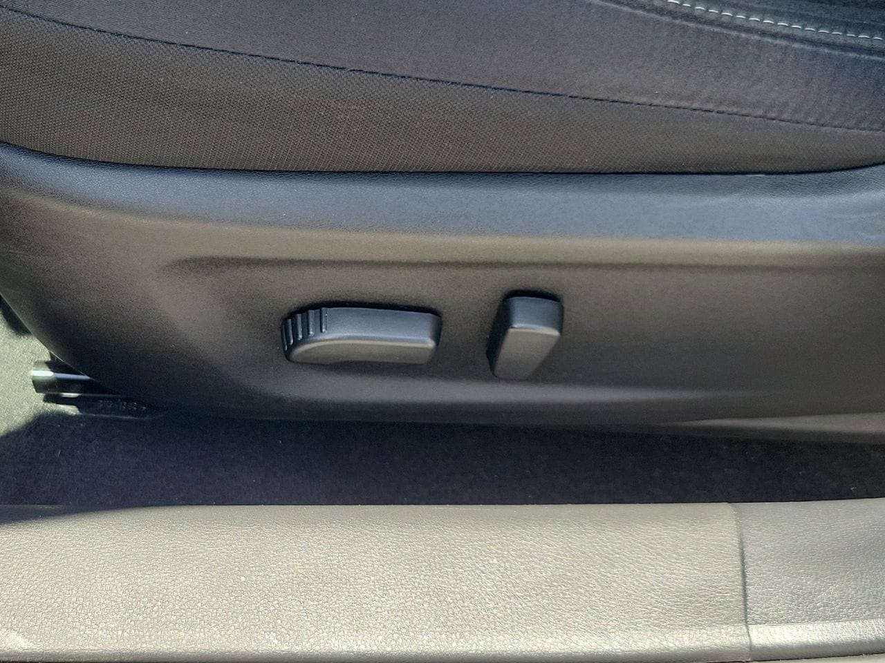 2025 Nissan Altima SV - Photo 16