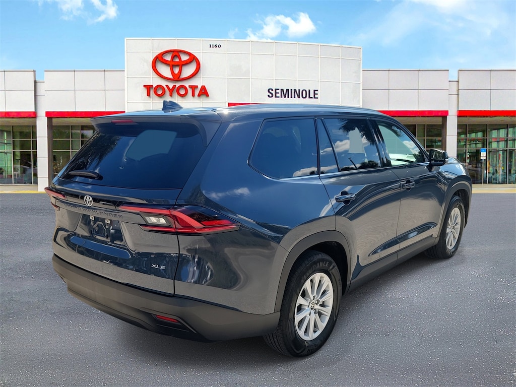 Used 2025 Toyota Grand Highlander XLE SUV