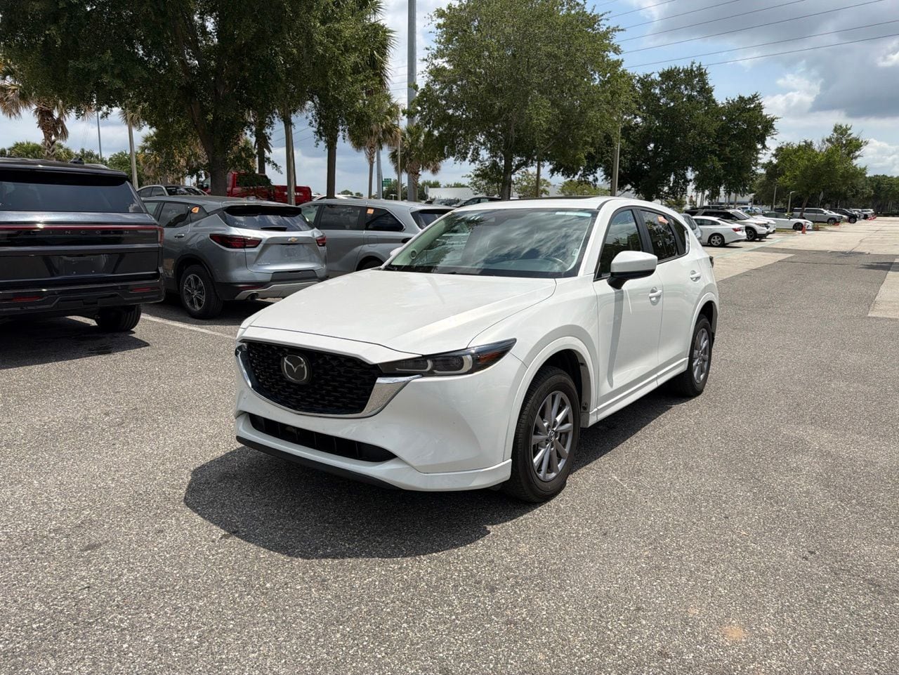 2025 Mazda CX-5 S Preferred package Auto AWD's photo