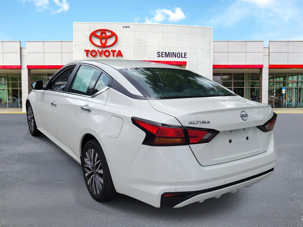 Used 2025 Nissan Altima 2.5 SV Sedan