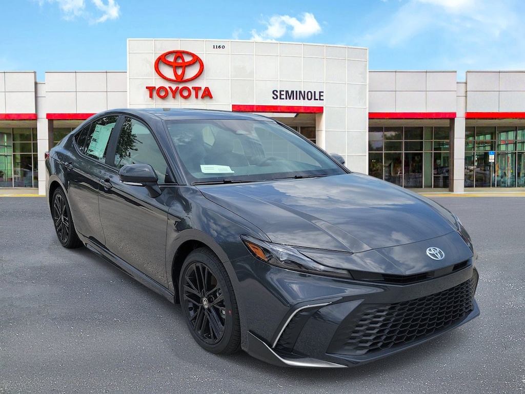 Used 2026 Toyota Camry SE Sedan