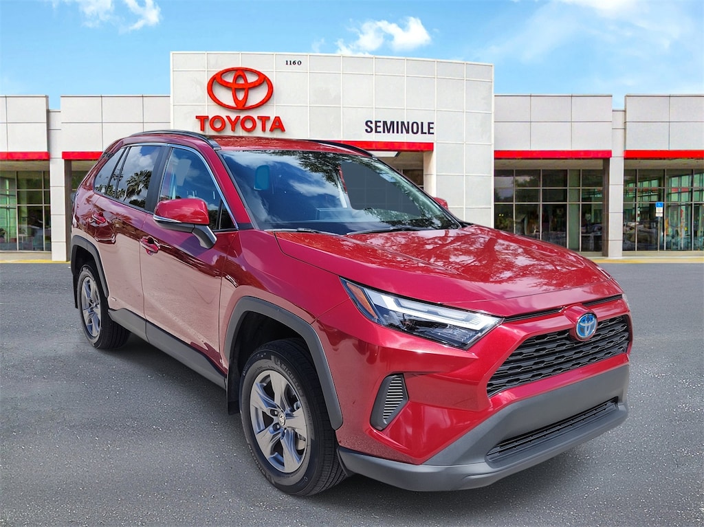 Used 2024 Toyota RAV4 Hybrid XLE SUV