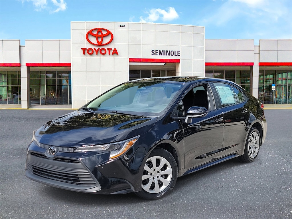 Used 2024 Toyota Corolla LE Sedan