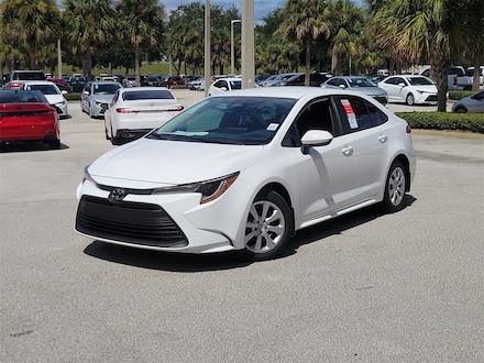 2025 Toyota Corolla LE Sedan